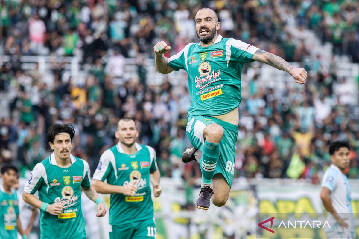 Persebaya-Surabaya-kalahkan-PSBS-Biak-020526-rzl-7A