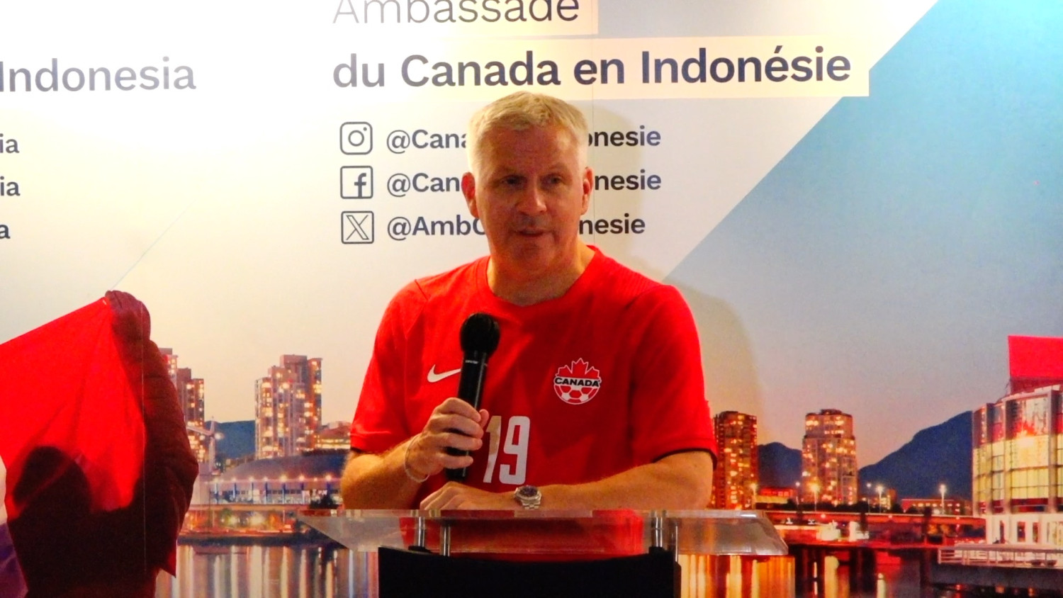 AB_DUBES-KANADA-YAKIN-JOHN-HERDMAN-BAWA-PERKEMBANGAN-BAIK-BAGI-TIMNAS-RI