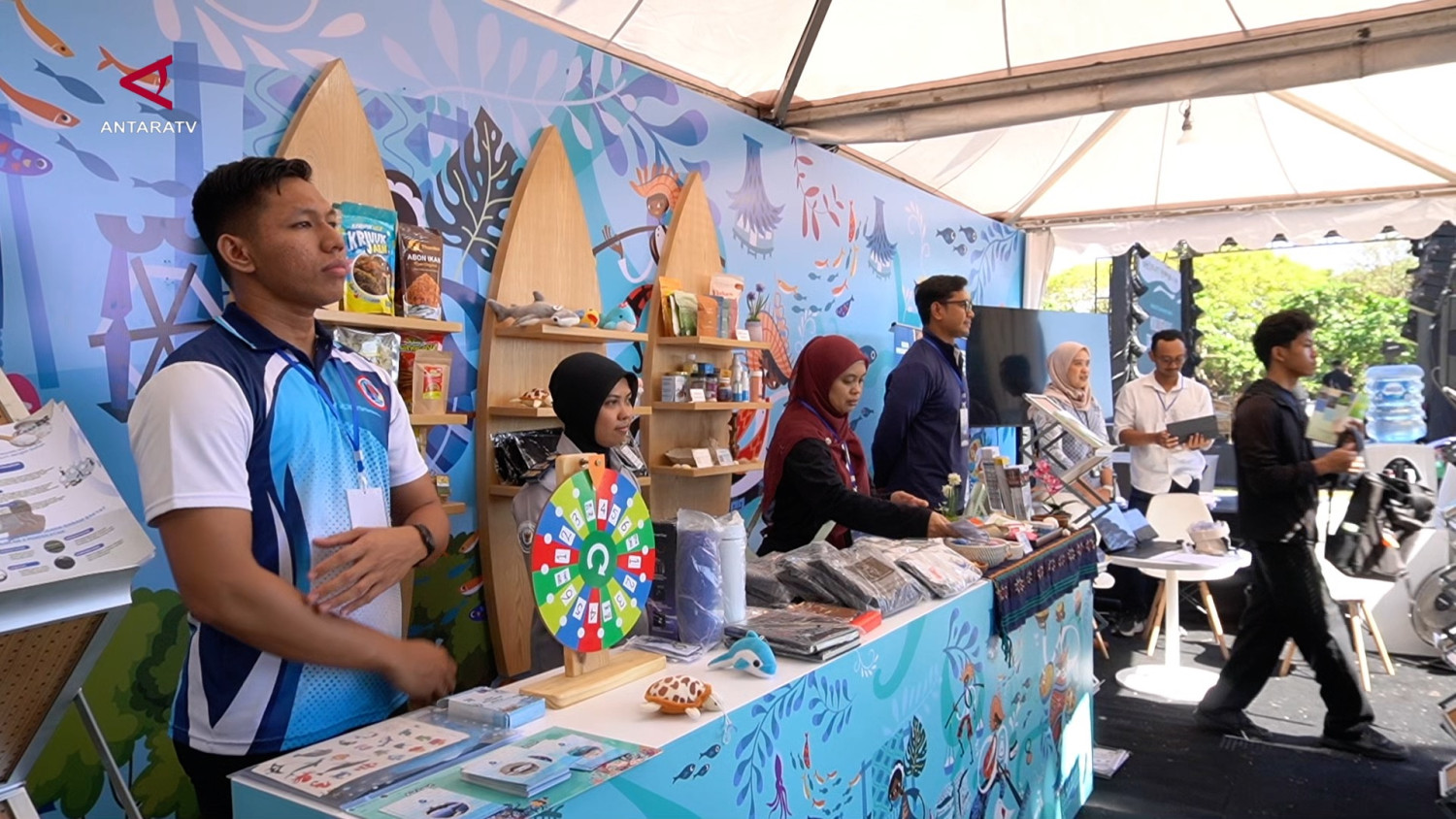 KKP-GANDENG-MITRA-KONSERVASI-AJAK-MASYARAKAT-JAGA-LAUT