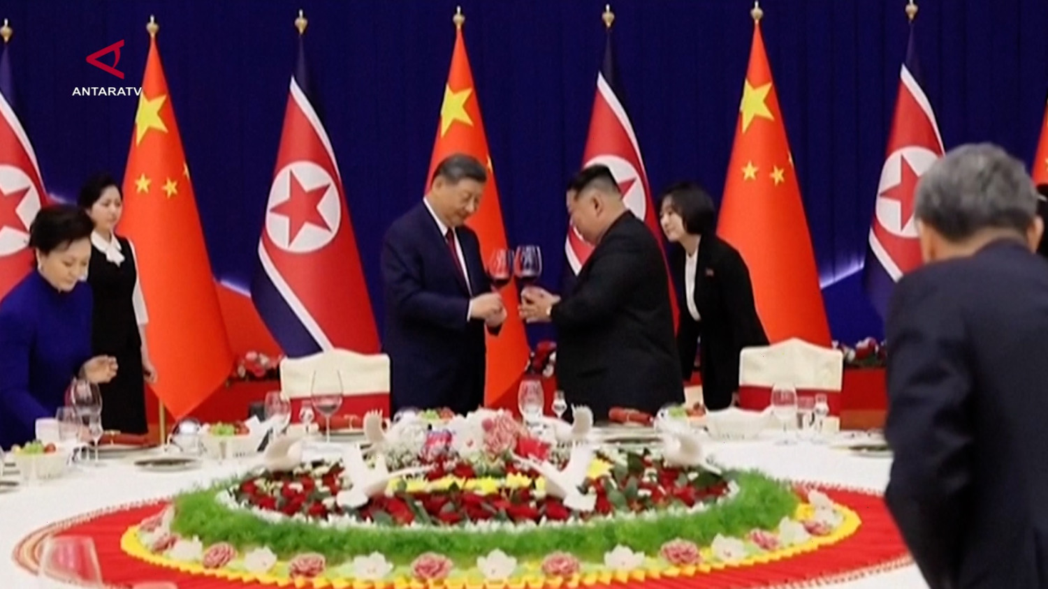 XI-JINPING-KUNJUNGI-KOREA-UTARA-UNTUK-PERDALAM-PERSAHABATAN-BILATERAL