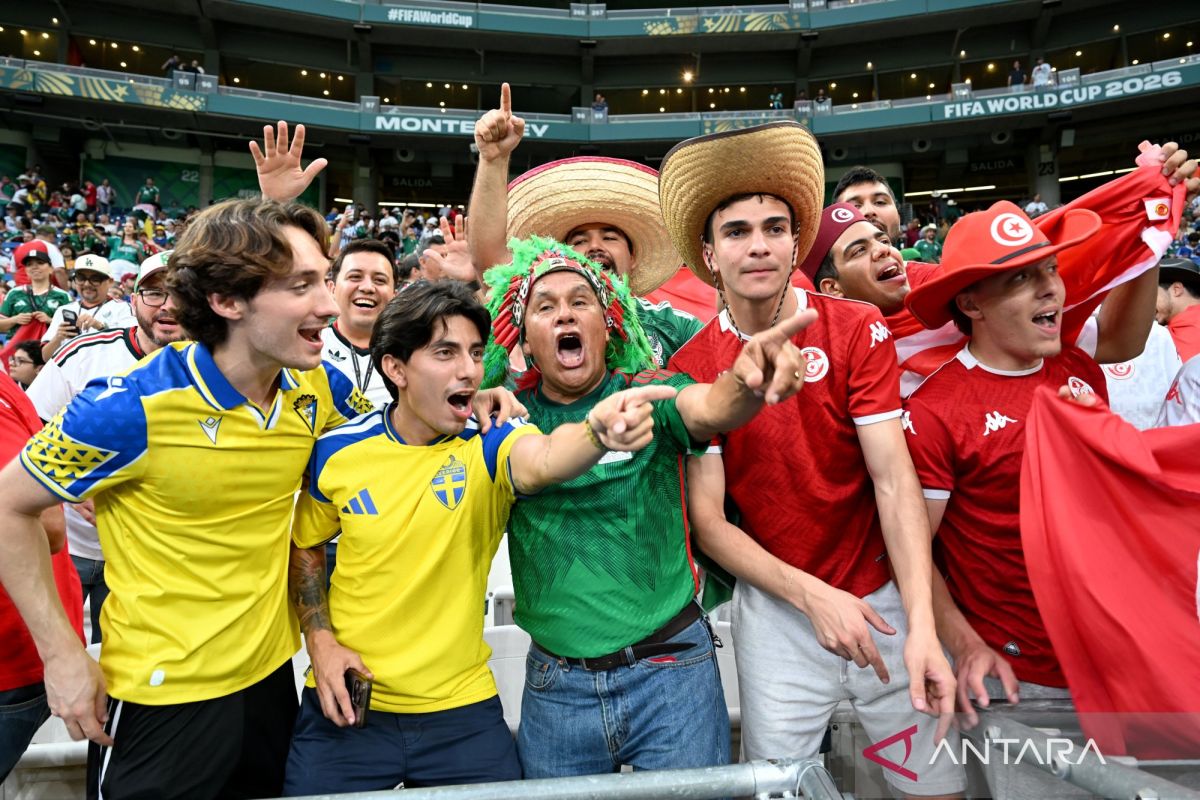 suporter-swedia-dan-tunisia-piala-dunia-2026-2805559