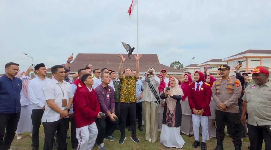 WALKOT-LHOKSEUMAWE-SISWA-SR-MEMPEROLEH-BEASISWA-LUAR-NEGERI-YANG-SAMA
