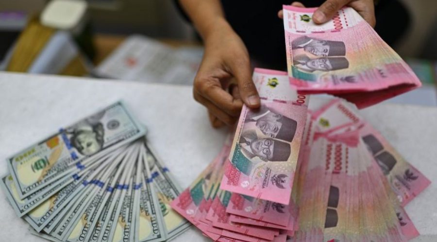 nilai-tukar-rupiah-melemah-115-poin-2788415